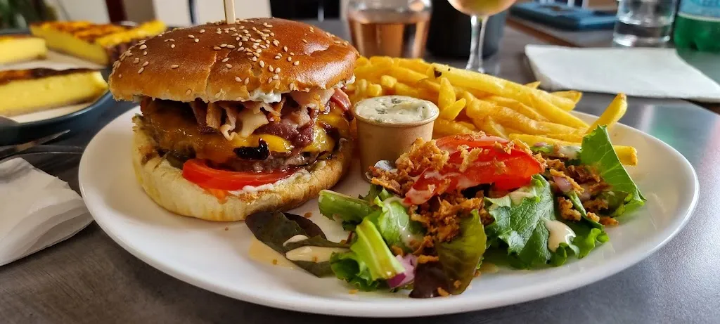 Michel Hoffman_Atelier 66_Ancenis-Saint-Géréon_review