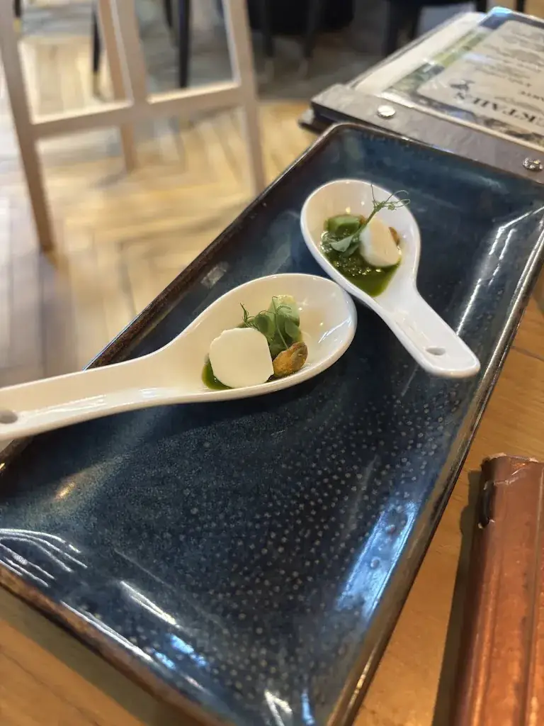 Eric_Restaurant Traiteur les Terrasses de Bel-Air_Vair-sur-Loire_review