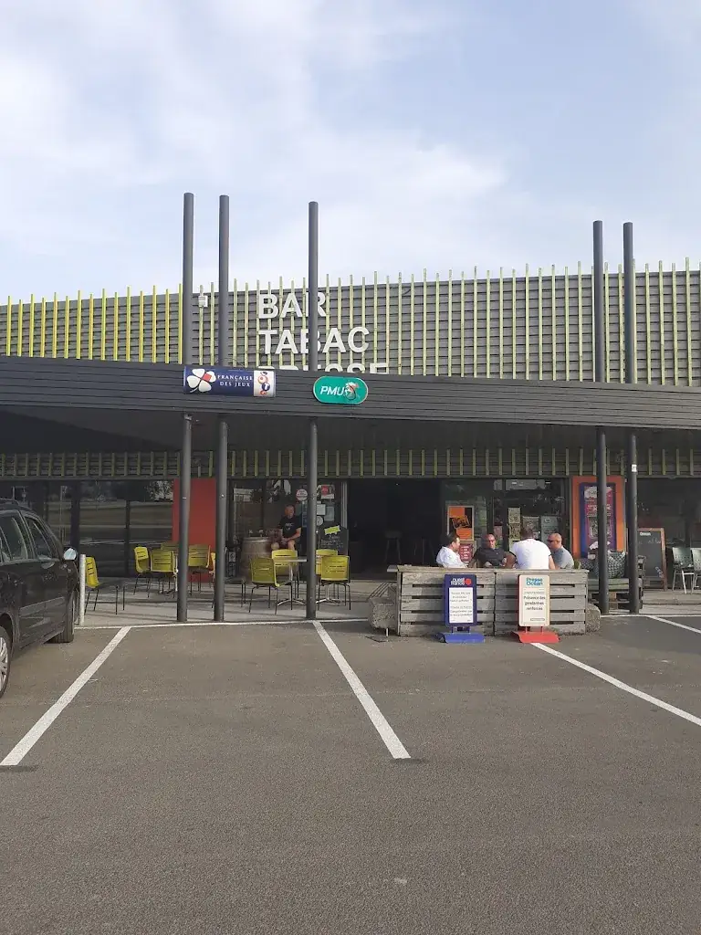 rortais b_Bar la fin du monde_Vair-sur-Loire_review