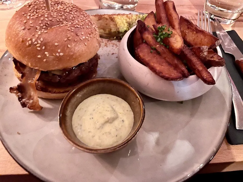 Charlotte P._MORDU_Angers_recensione