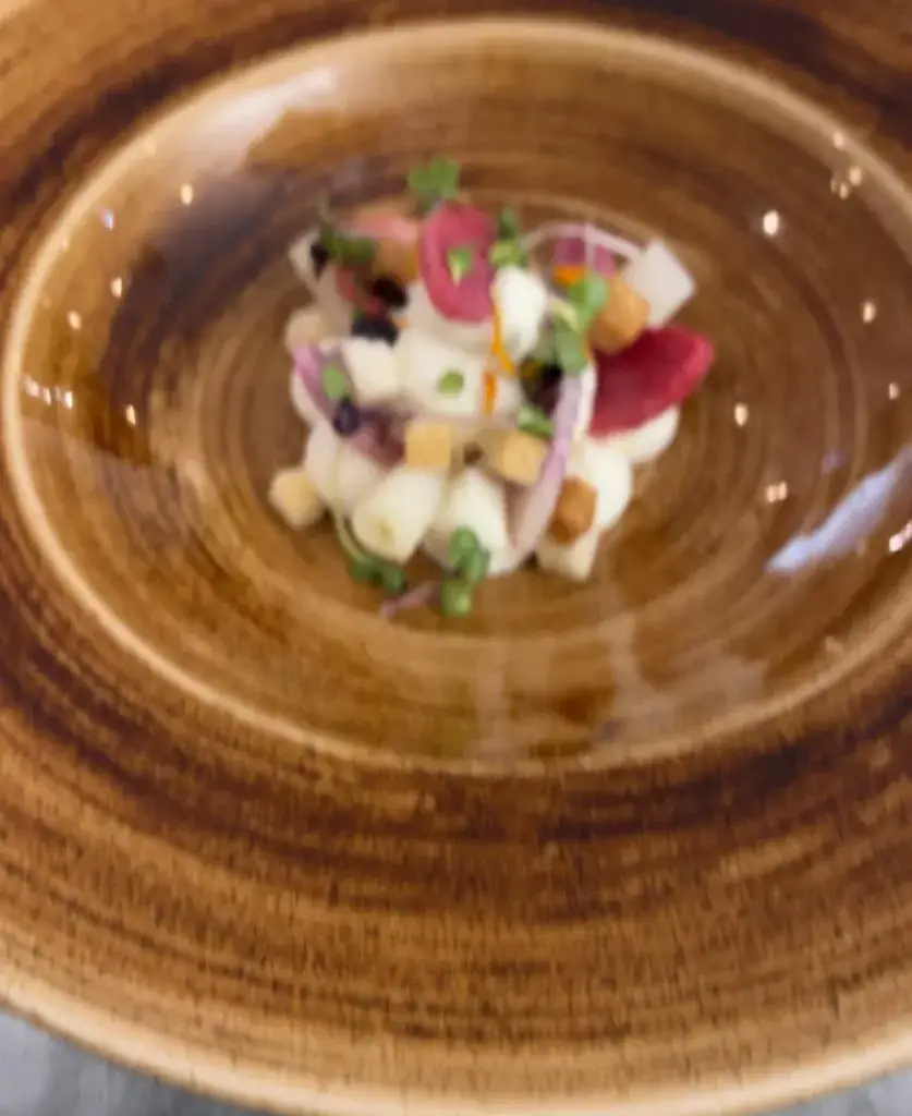 Zara McAwim_La Réserve_Metz_review