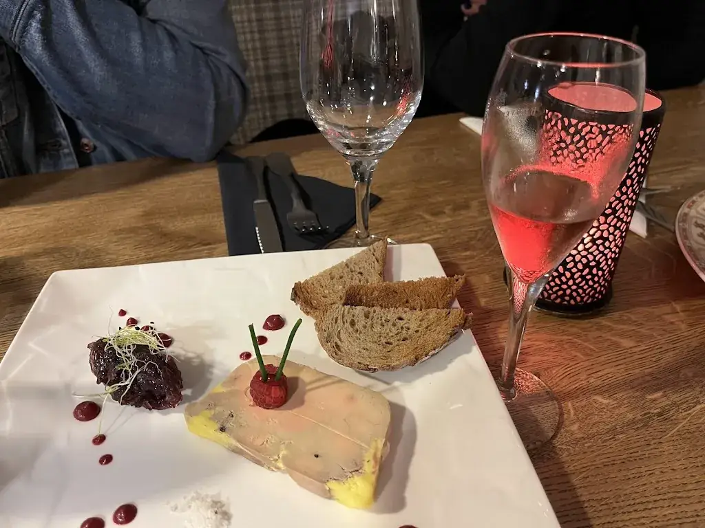 Gus Vazquez_Restaurant La Ferme Angers_Angers_review