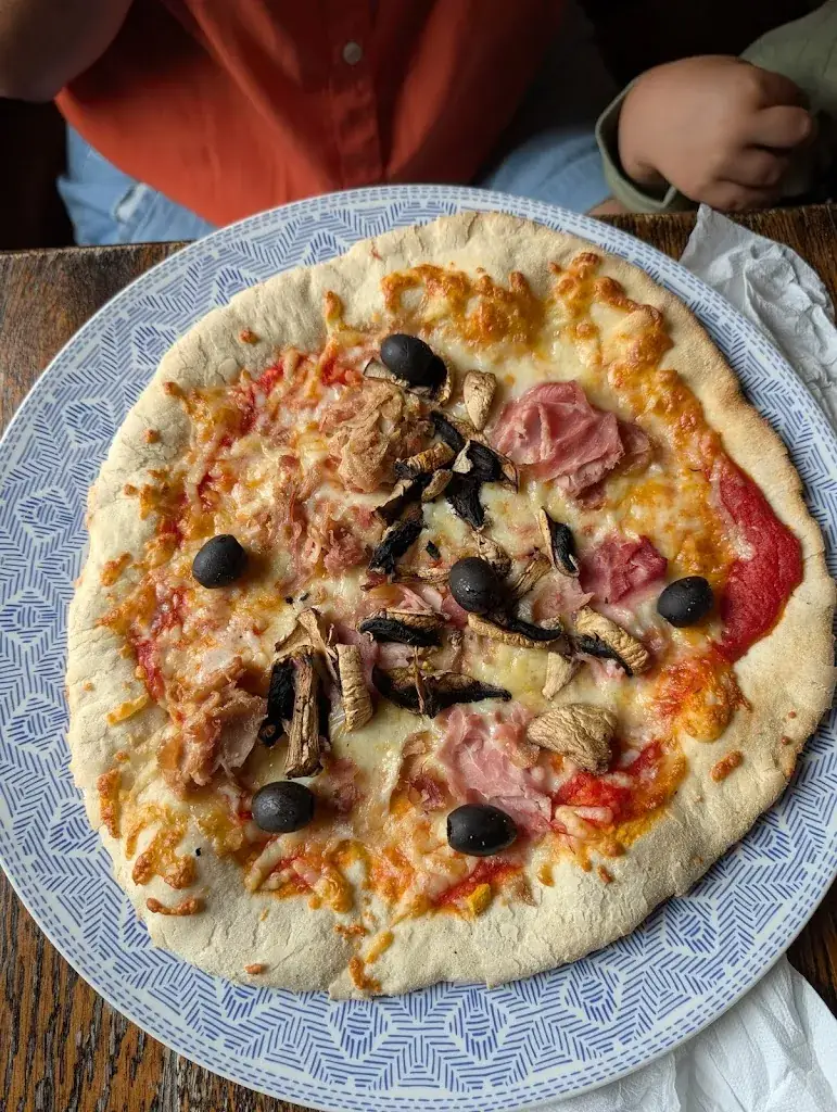 Yashar Bashirzadeh_Chez Pont-Pont_Angers_review