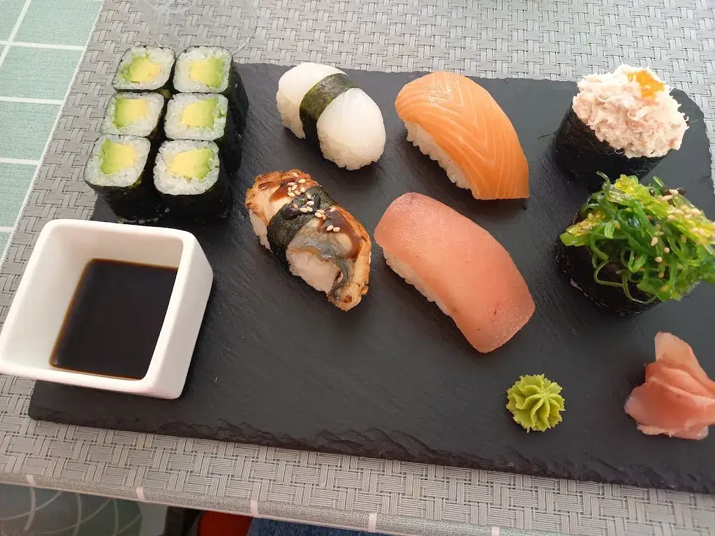 Chez Maître ZOU_Oron_slider_image_2