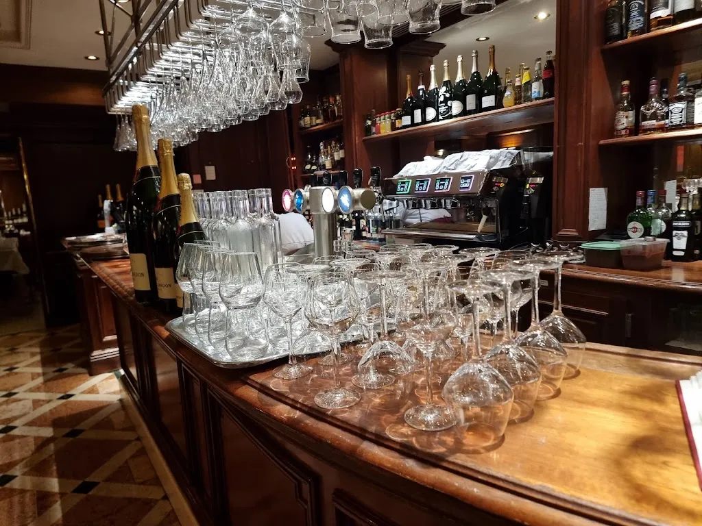 Jan Siderius_Les Arts et Métiers_Metz_review