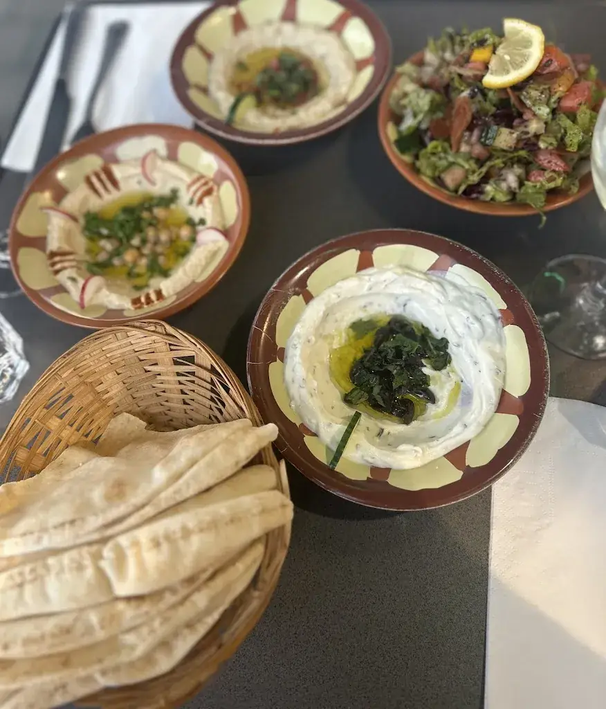 Sarah Monchâtre_Le Libanais_Arnage_review