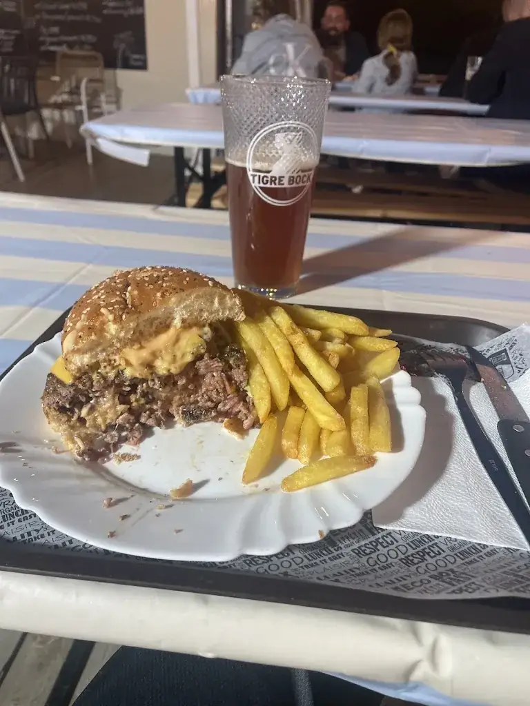 Vincent Janvier_gemerie beach_Arnage_review