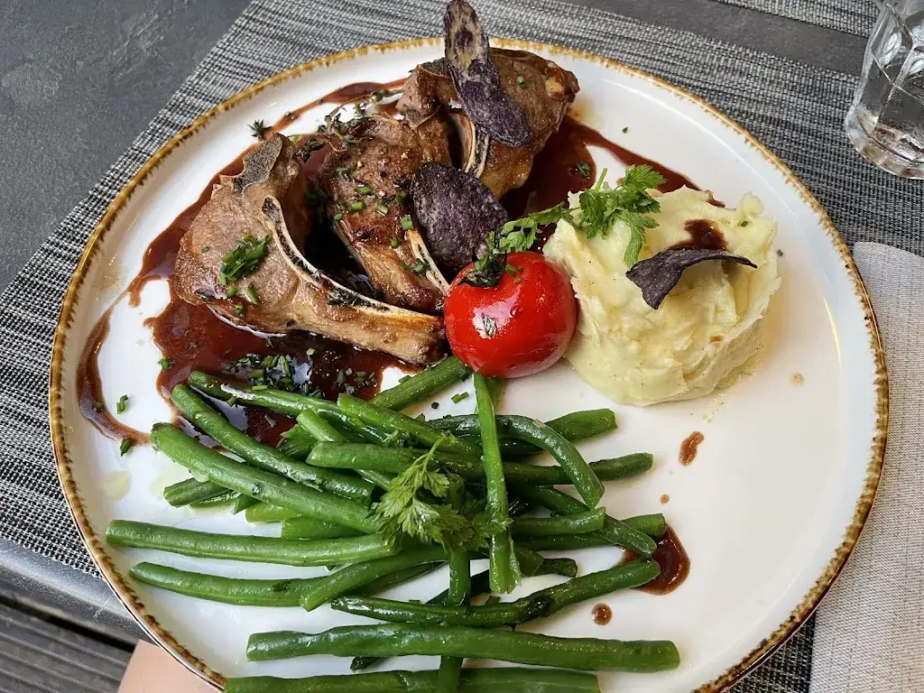 Joy Wong_Les Copains d'Abord_Metz_review