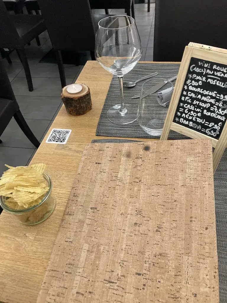 Monica Rivera_Les Copains d'Abord_Metz_review