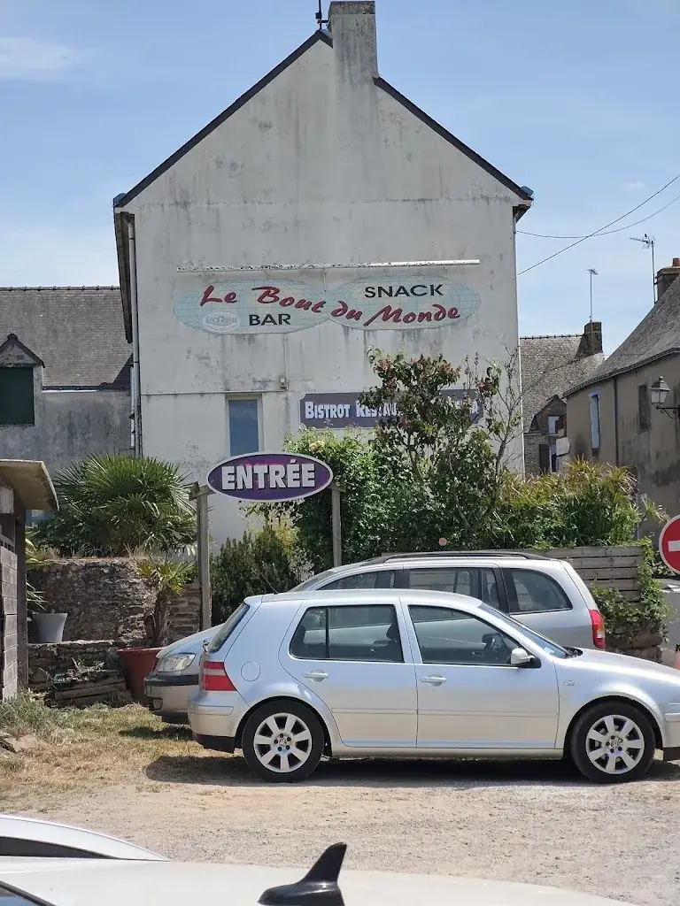 Olaf Mengdehl_Le bout du monde_Assérac_review