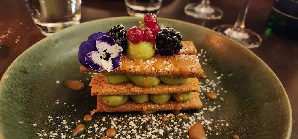 Au Petit Louis_Metz_slider_image_2