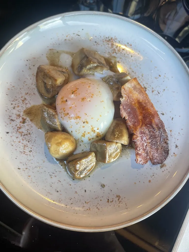 Emilie Thomoux_TY KOZH_Redon_recensione