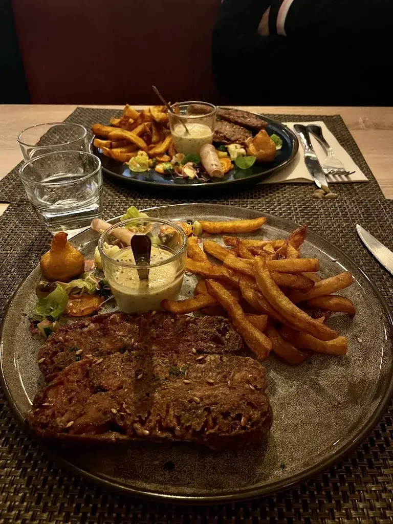 PILACORPUS_Le Petit Bouillon_Aubigny-sur-Nère_review