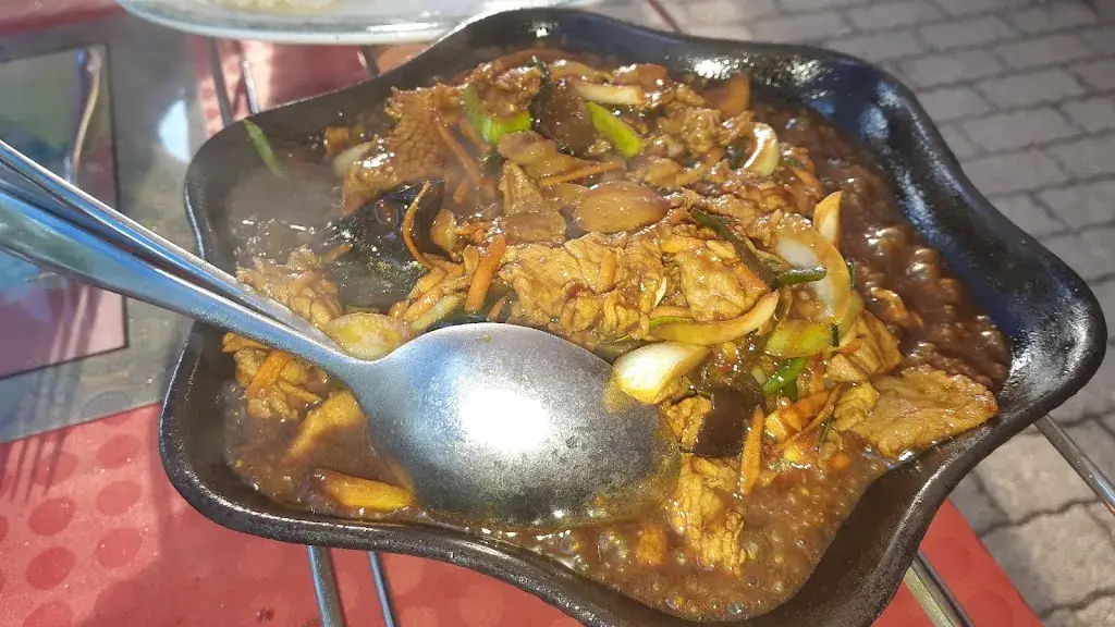 Yuan Ming Yuan Sàrl_Savigny_slider_image_2