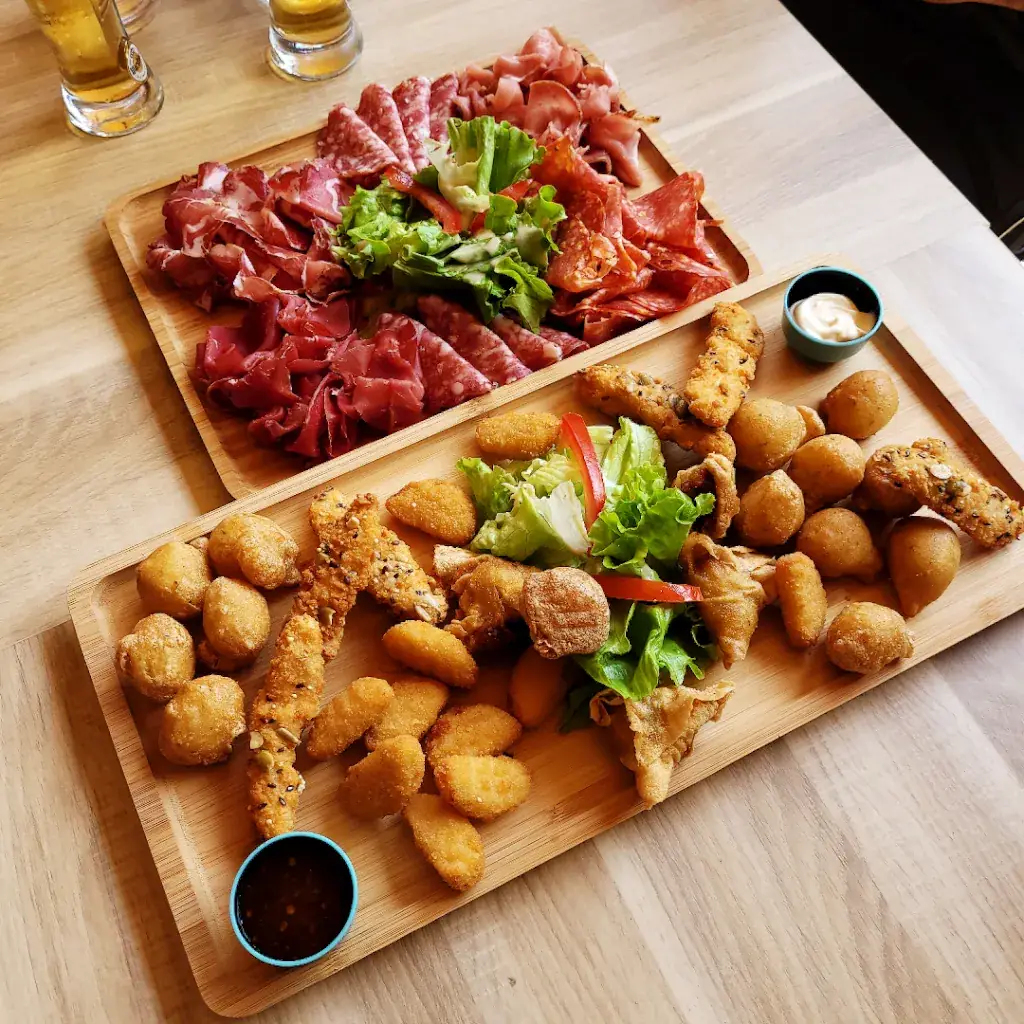 L'Ogre Bleu_Frossay_slider_image_3