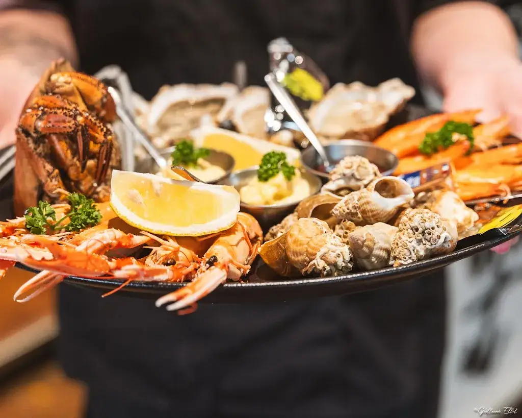 Le Poisson Rouge_Pornic_slider_image_3