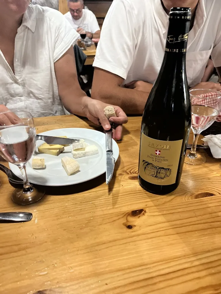 Gaspard Lesort_Auberge Pointe du Midi_Mont-Saxonnex_review