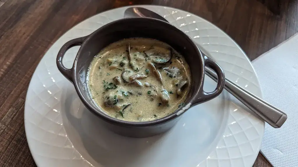 Le Relais des Grottes_Azé_slider_image_3