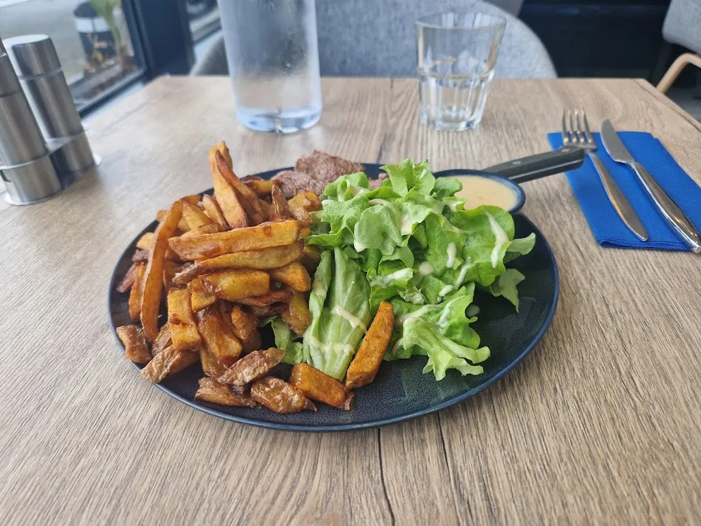 Bruno Faye_La Cantine Avrillé_Avrillé_review