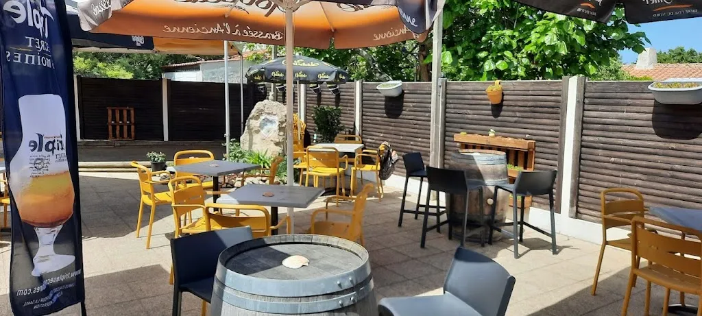 Le Barbâtre restaurant in Barbâtre