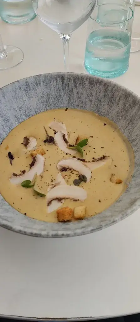 Elaine Nickson Pironato_Hôtel Le Noirmoutier_Barbâtre_review