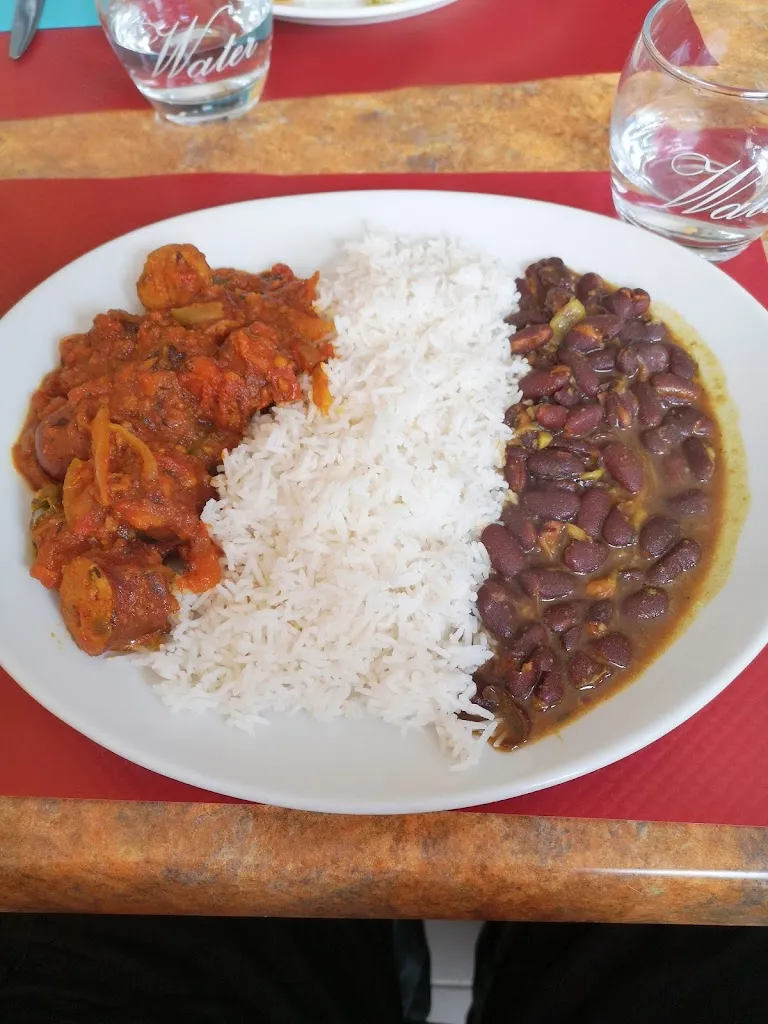 cem ozer-arita_La bonne bouffe_Barbâtre_review