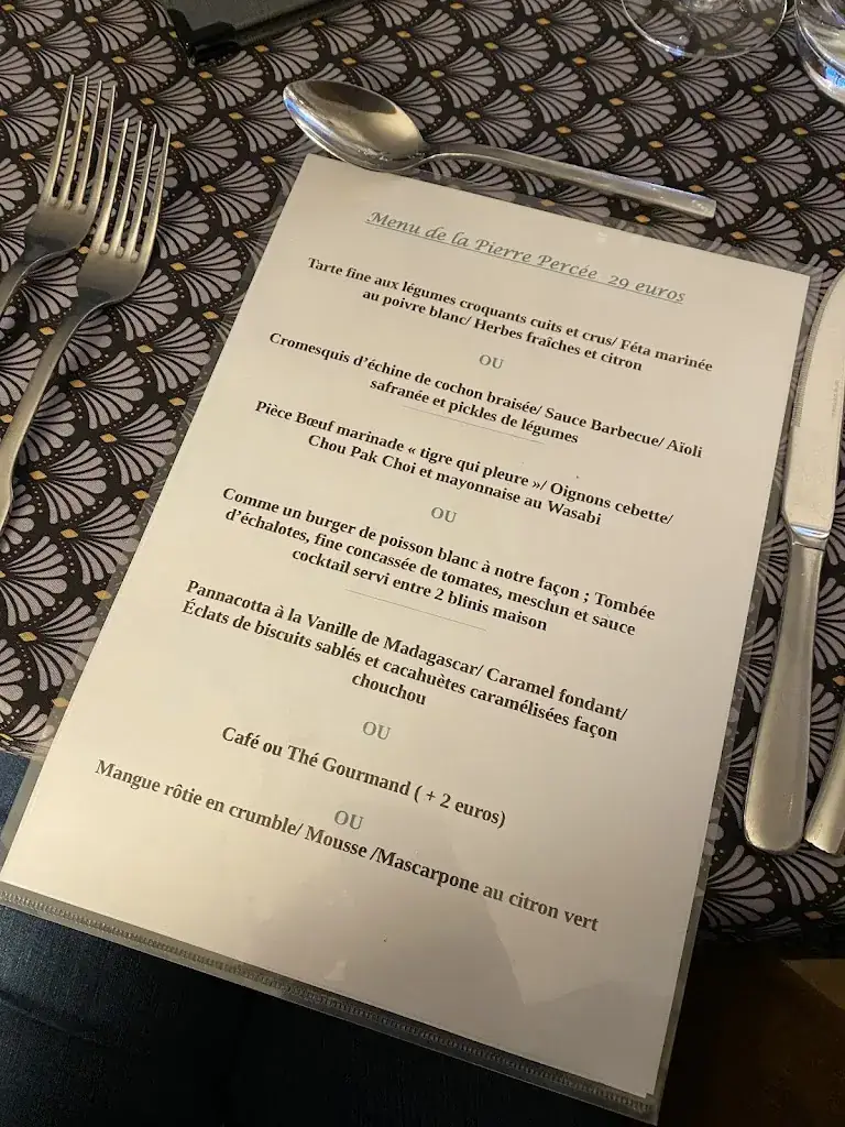 Menu_RESTAURANT LA PIERRE PERCEE_Divatte-sur-Loire_image_3