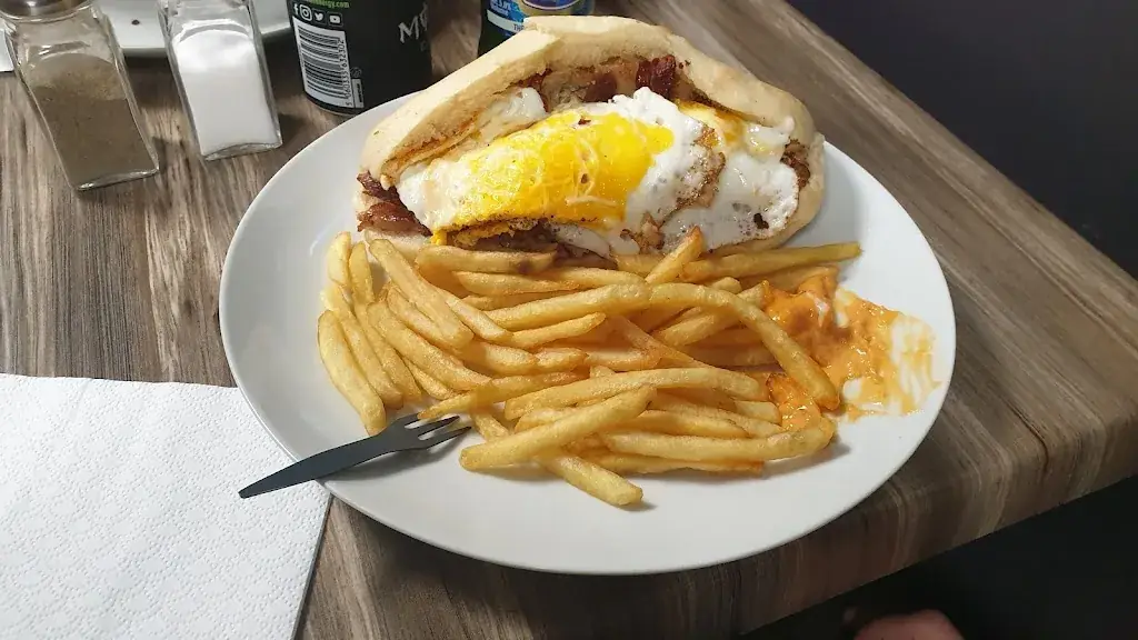 Adeline_ZARA RESTAURANTS GR_Divatte-sur-Loire_recensione