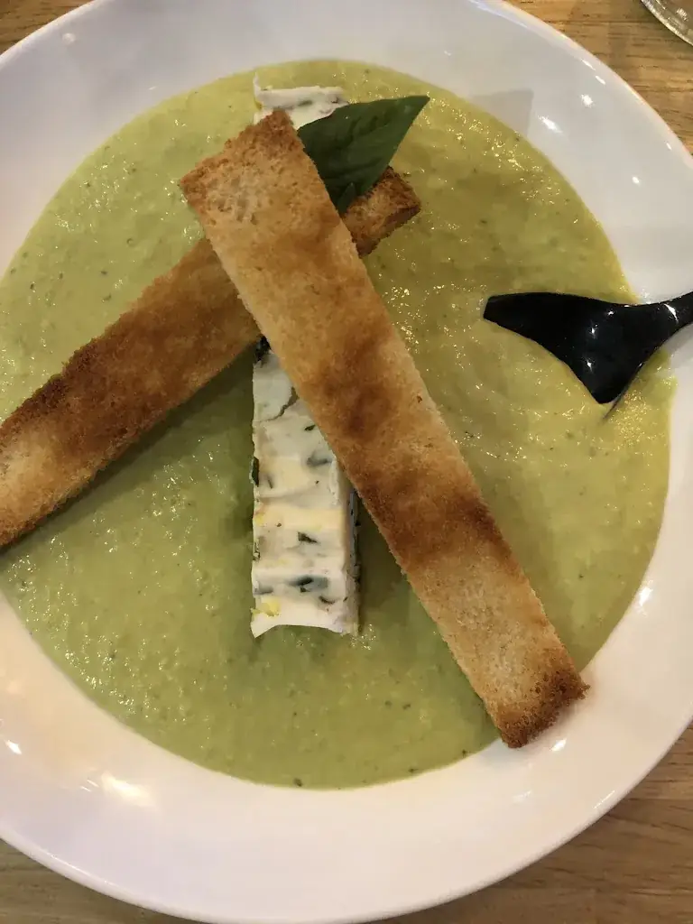 audrey t_restaurant le XO bar à vins et tapas_Divatte-sur-Loire_review