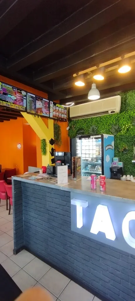 pascal Hivert_Los Tacos_Baugé-en-Anjou_review