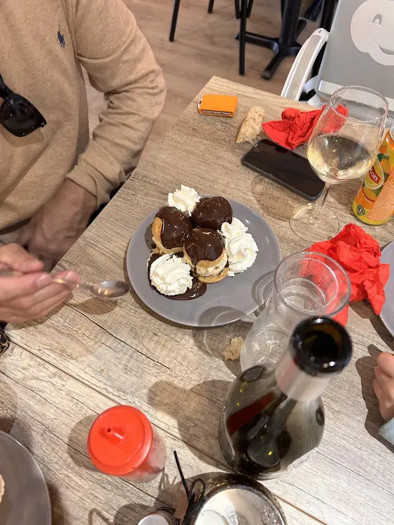 Bistrot de la Place_Beaufort-en-Anjou_slider_image_3