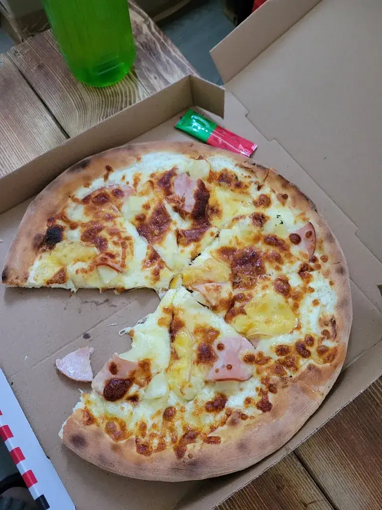 Top Pizza_Baugé-en-Anjou_slider_image_1