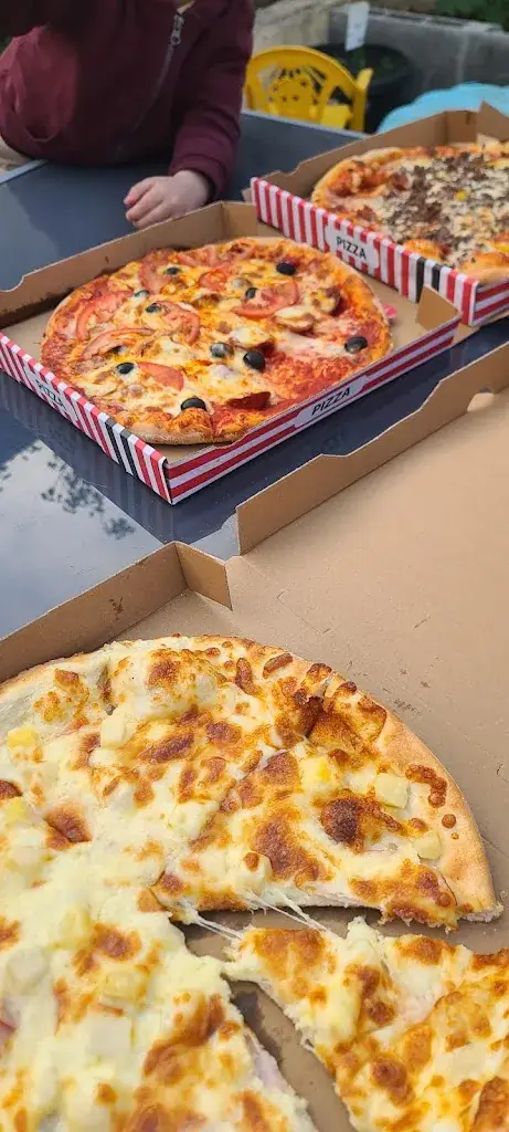 Top Pizza_Baugé-en-Anjou_slider_image_3