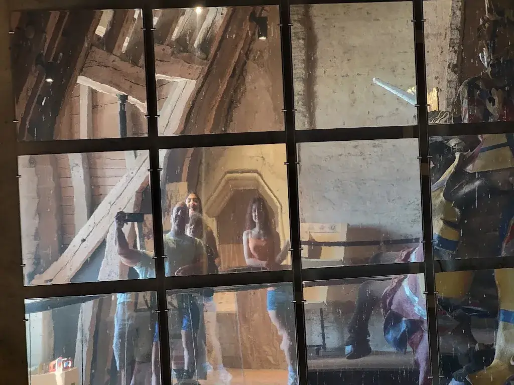 Carlos Torres_Château de Baugé_49150_recensione