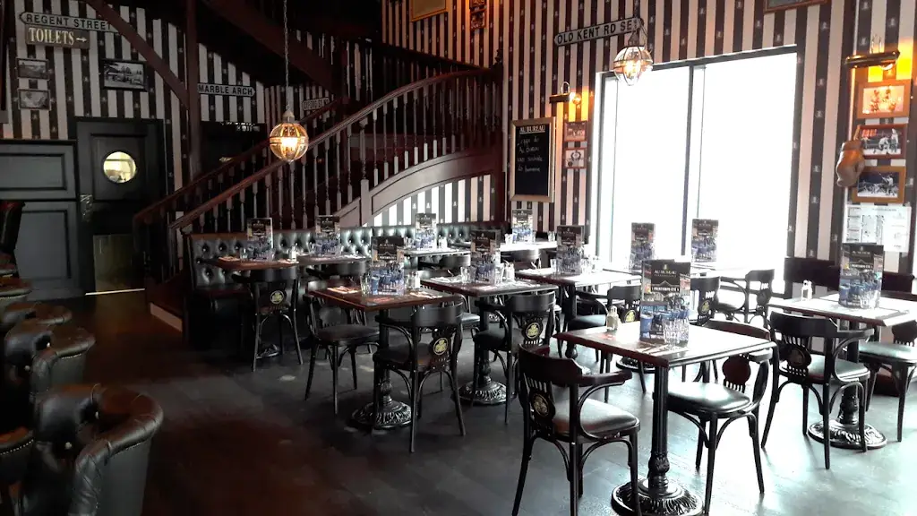 Au Bureau restaurant in Basse-Goulaine