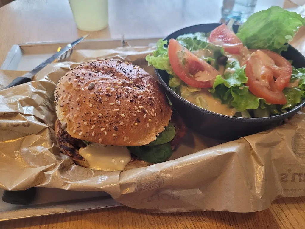 Jules & John_Basse-Goulaine_slider_image_2