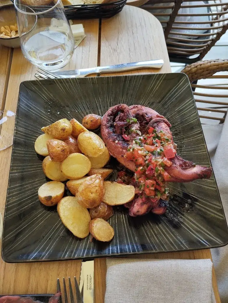 Laura Plapla_Restaurant La Table Des Bons Vivants - Sainte Luce, Nantes_Sainte-Luce-sur-Loire_review