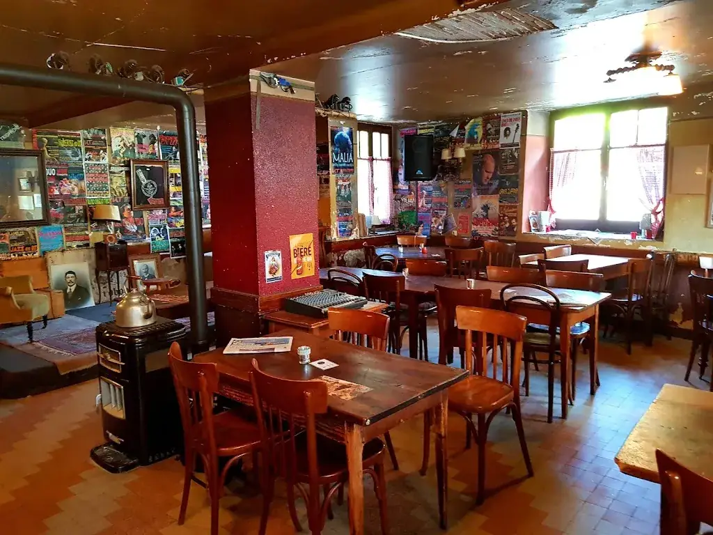 Johan Karlsson_Café de l'Union_Monnetier-Mornex_review