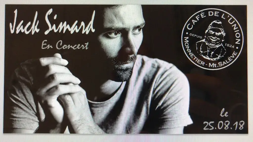 Estelle Grobon-Denos_Café de l'Union_Monnetier-Mornex_review