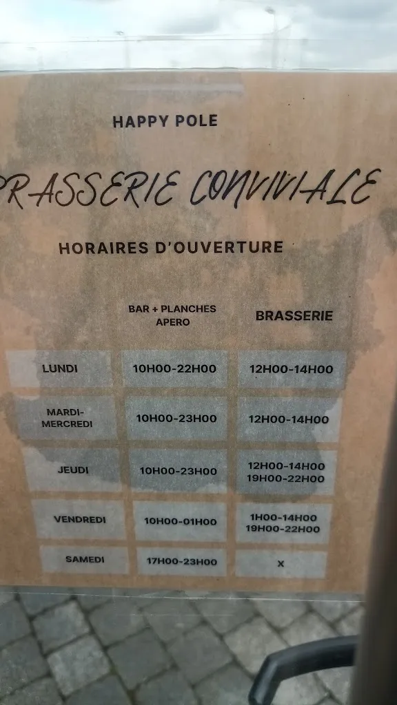 Happy pole_Vertou_menu_image_1