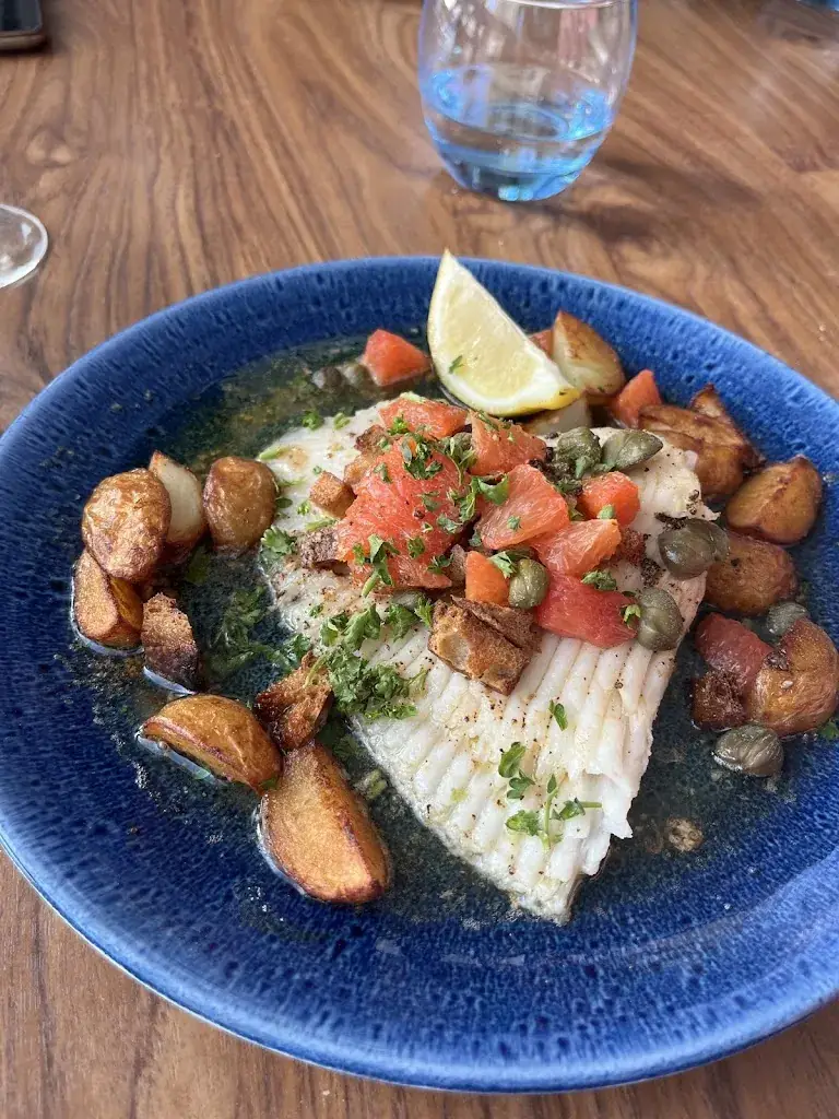 Yaryna Lyseyko_l'Aporrhais_Batz-sur-Mer_recensione