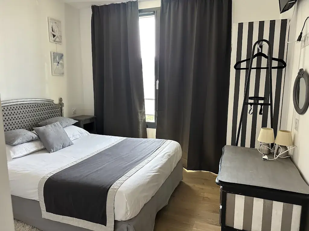 Hôtel Restaurant Côté Mer_Batz-sur-Mer_slider_image_2