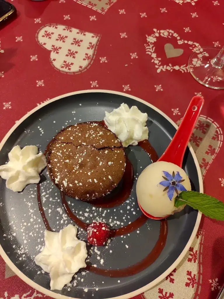 Gwenaëlle Marchetto_Restaurant le Troquet des amis_Montagnat_avis