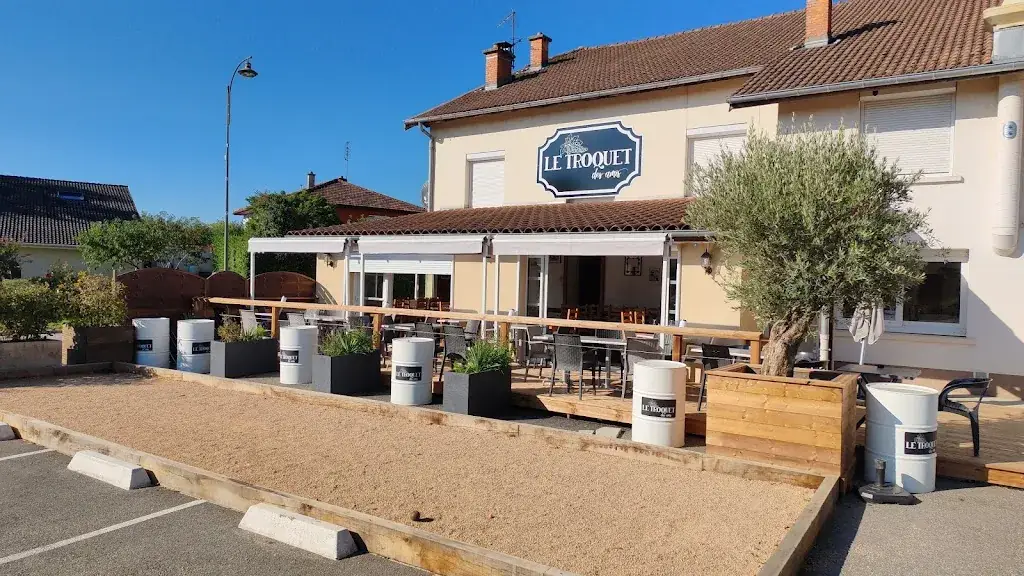 Restaurant le Troquet des amis_Montagnat_slider_image_3