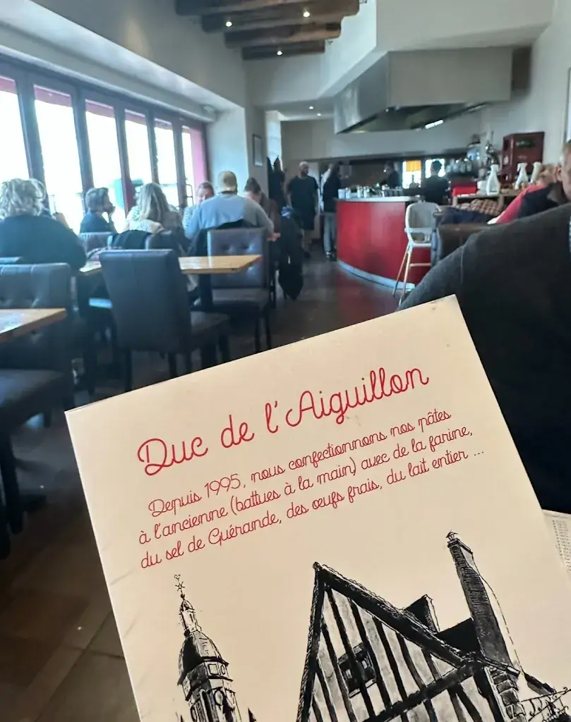 Sylvia O-S _LE RELAIS DU DUC DE L'AIGUILLON_Croisic_review