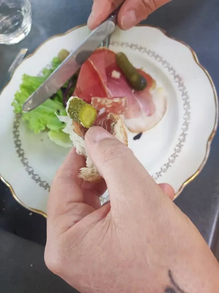 Menu_Les Lokaux, bar restaurant_Martres-de-Veyre_immagine_8