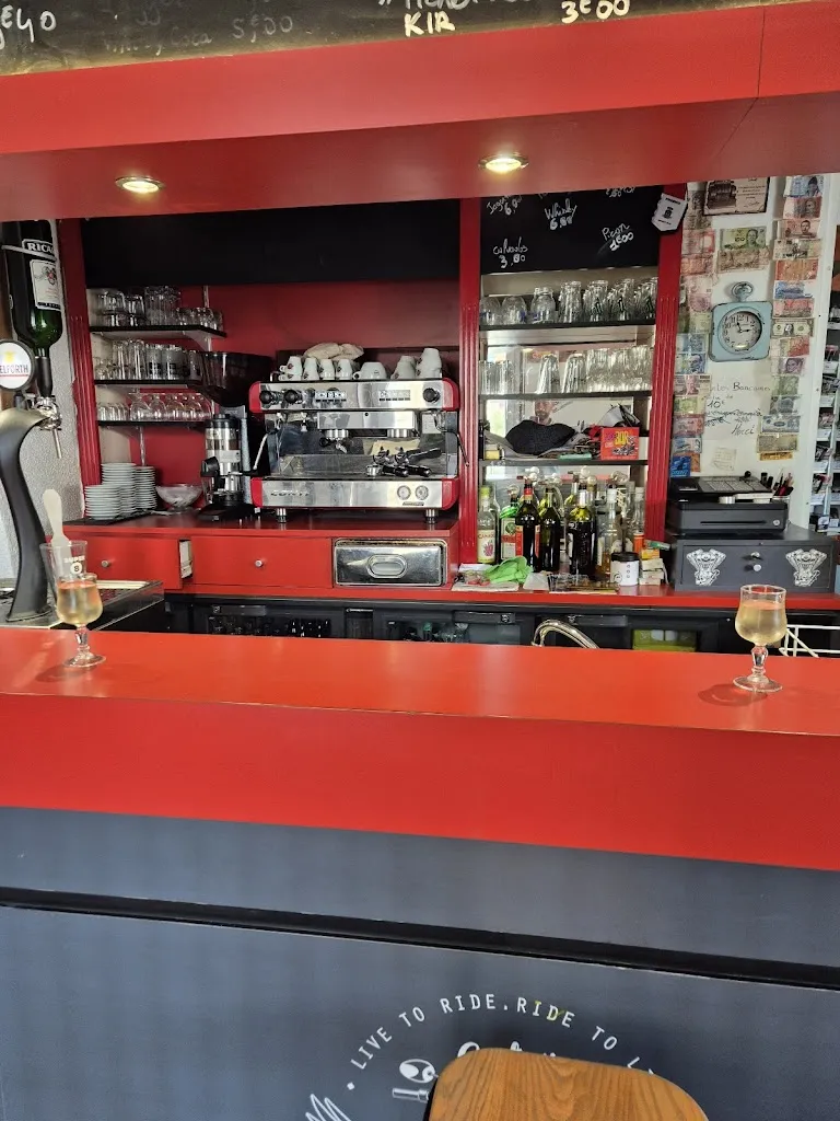 O P'tit Bonheur restaurant in Beaulieu-sur-Layon