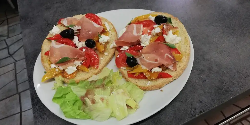 Restaurant La Forêt restaurant in Beaulieu-sur-Layon