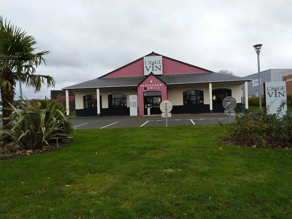 L'Ange Vin_Beaucouzé_slider_image_3