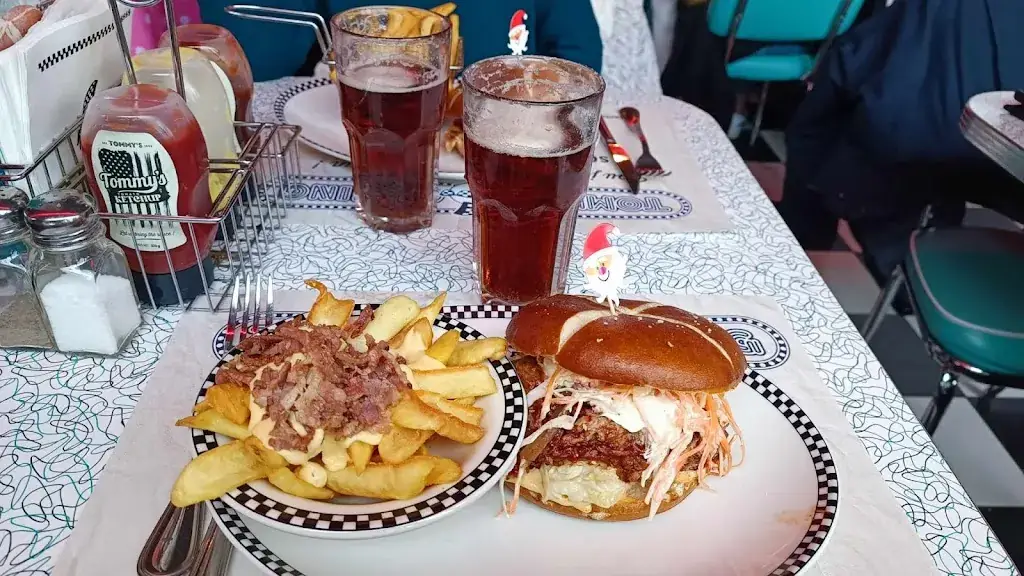 Tommy's_Beaucouzé_slider_image_3